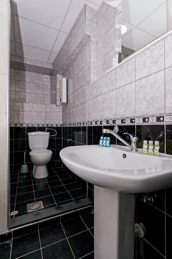 Upper Gate Apartments Ochryda Zewnętrze zdjęcie